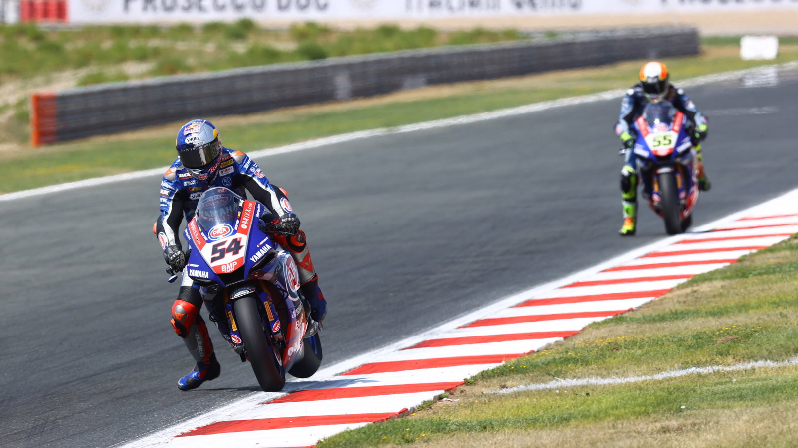 Toprak Razgatlioglu and Andrea Locatelli, Navarra WorldSBK Race1, 21 August 2021